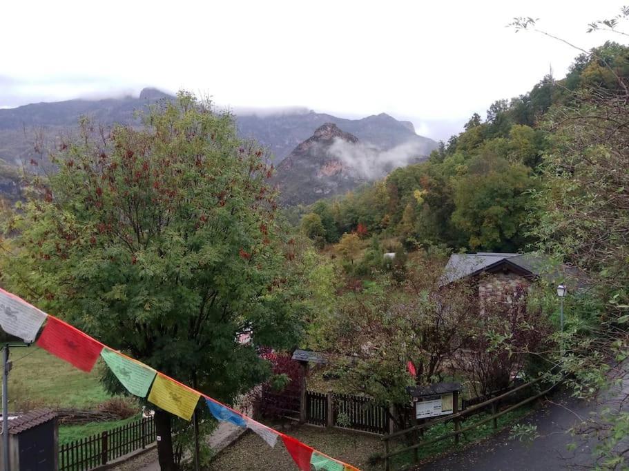 La Borda De Sesue Villa Buitenkant foto