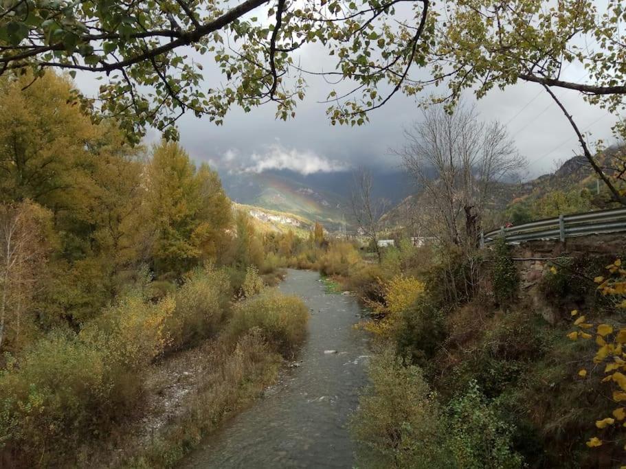 La Borda De Sesue Villa Buitenkant foto