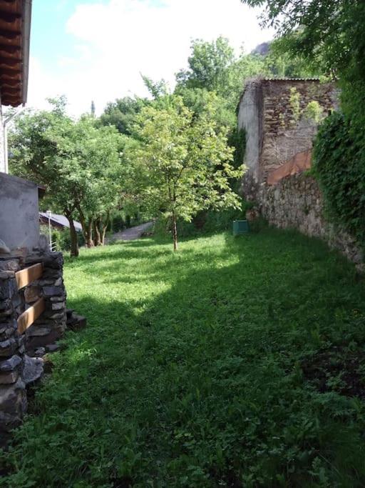 La Borda De Sesue Villa Buitenkant foto