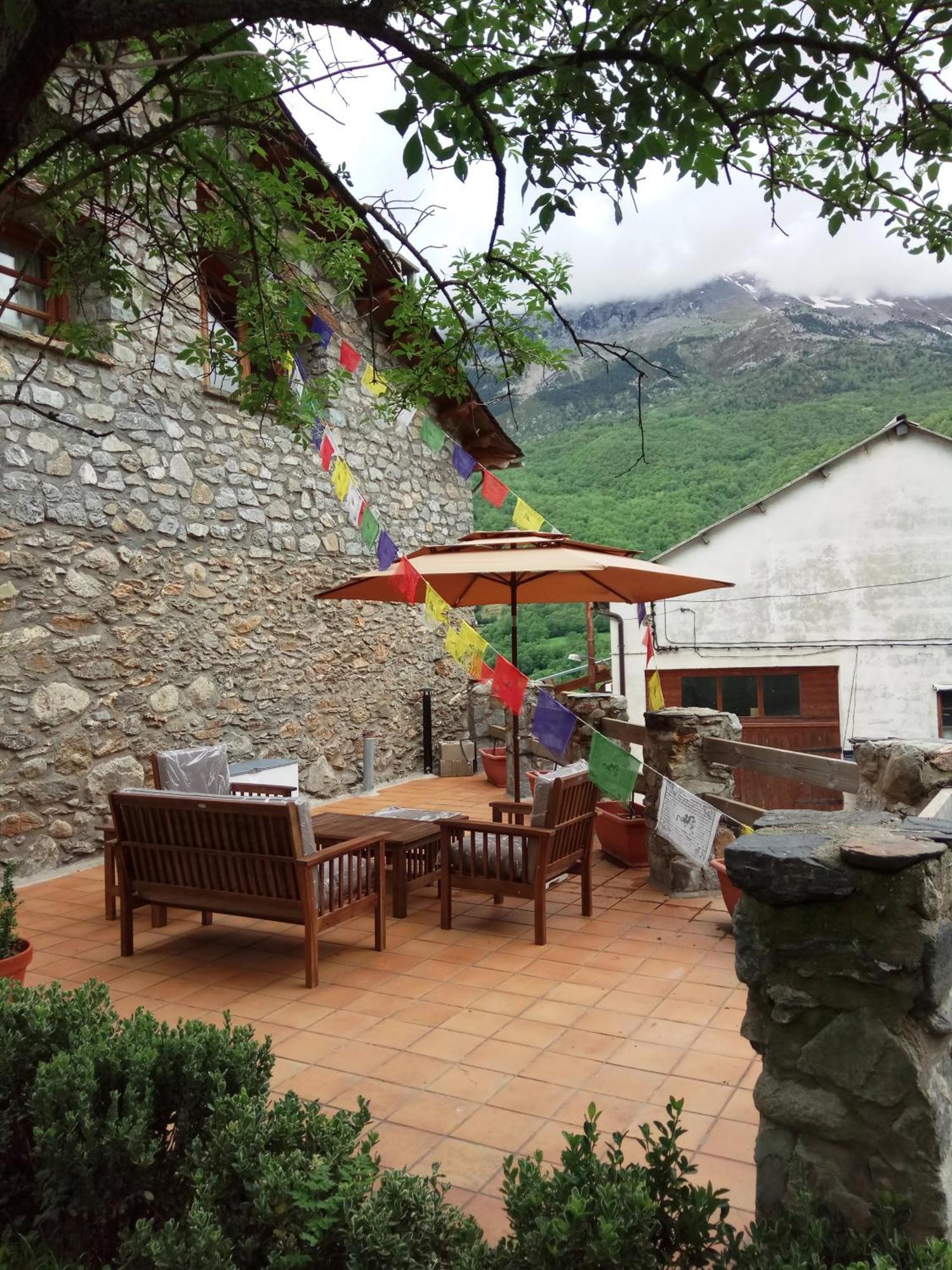 La Borda De Sesue Villa Buitenkant foto