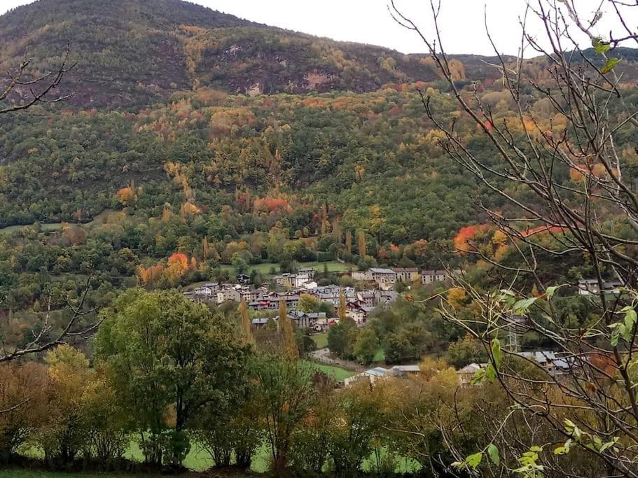 La Borda De Sesue Villa Buitenkant foto
